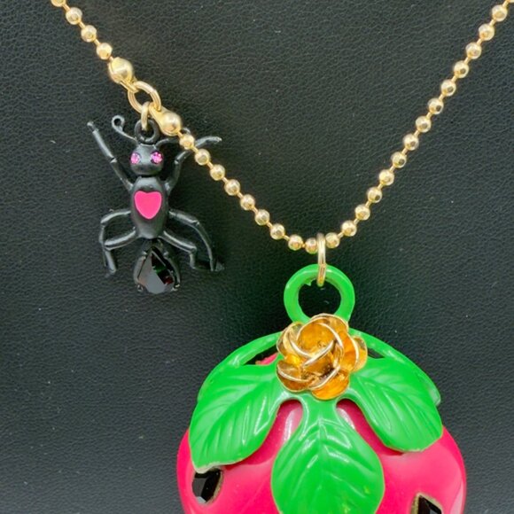 Betsey Johnson Picnic Strawberry Ant Pendant Necklace Pink Crystal Ball Chain - Picture 5 of 15